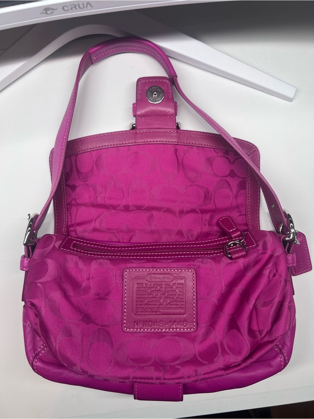 Coach Soho 2004 Hot Pink - Picture 5 of 11
